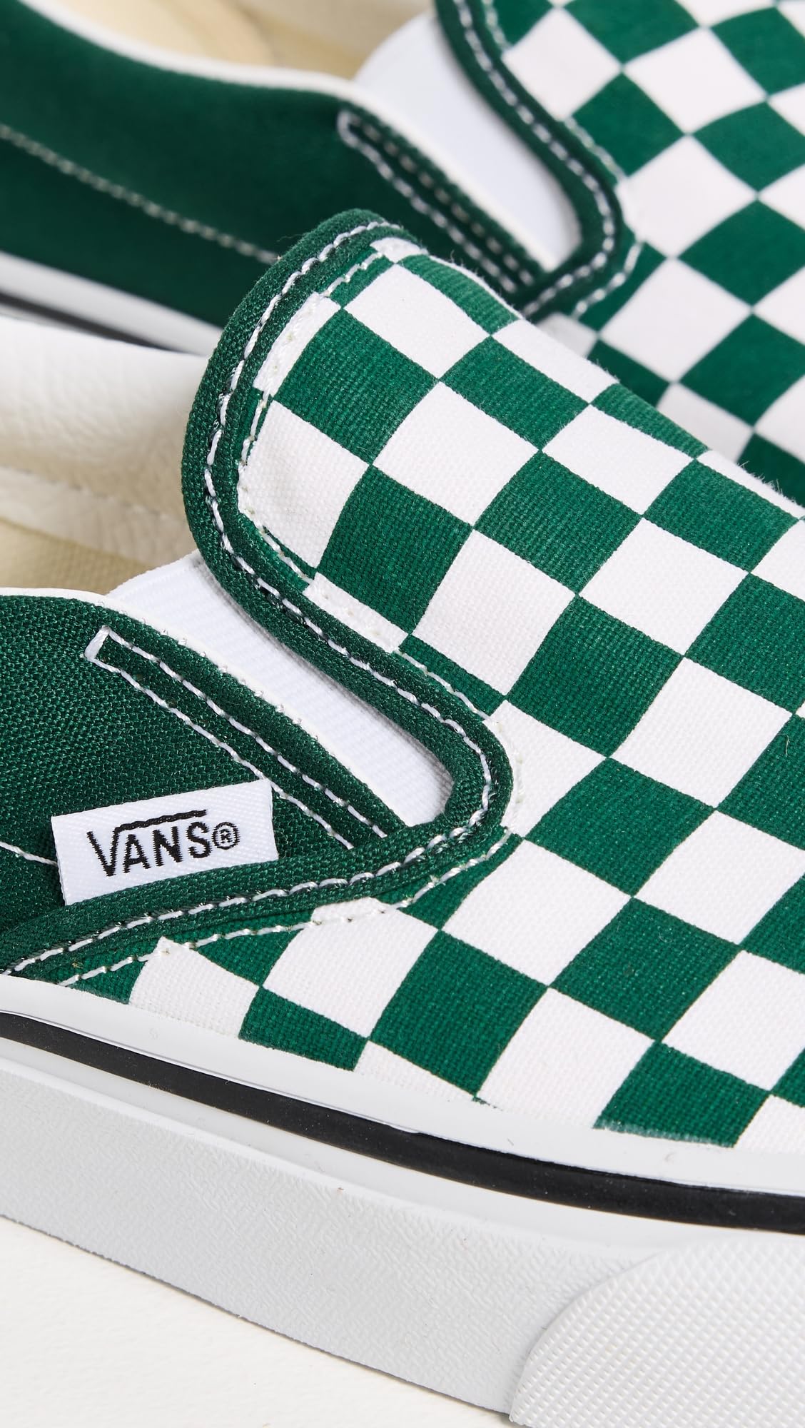 Vans Mens Classic Slip On Snea - Vans Shoes Authentic ulasan dan harga